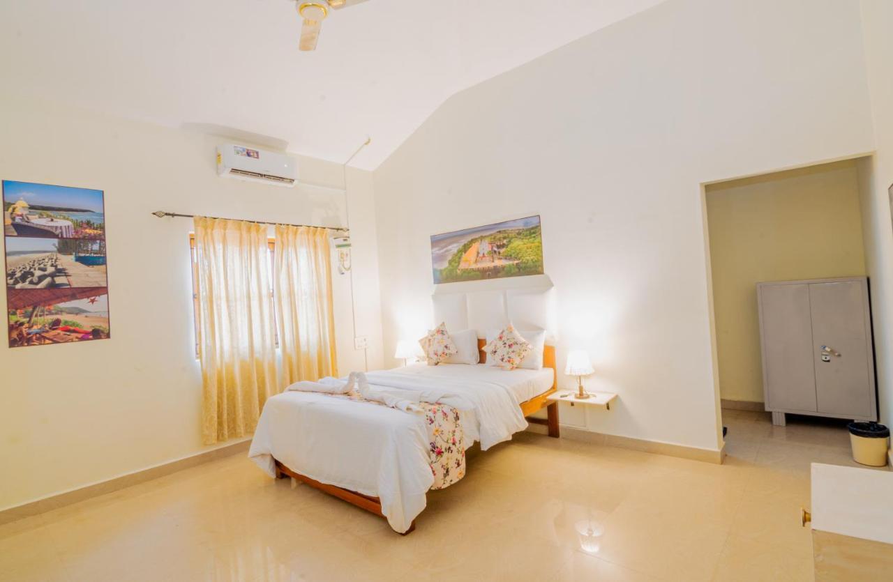 مبيت وإفطار Saligao White House In Goa, Truly Amazing Experience المظهر الخارجي الصورة